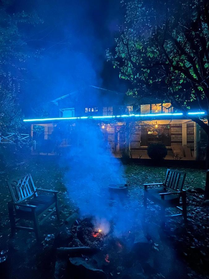 Mars Monkey Hostel & Cafe Манали Экстерьер фото